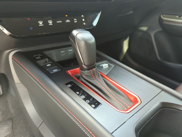 2025 Nissan Kicks SR - Photo 38