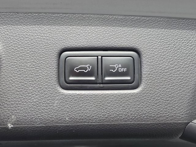 2025 Kia Carnival EX - Photo 18