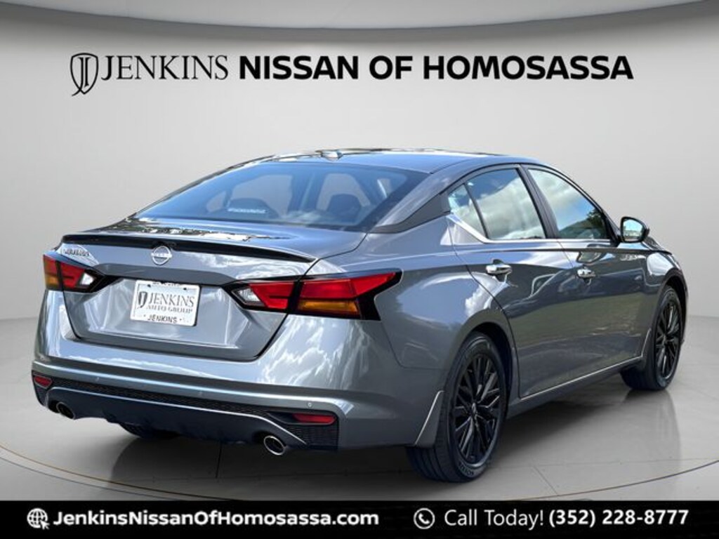 New 2025 Nissan Altima SV Sedan