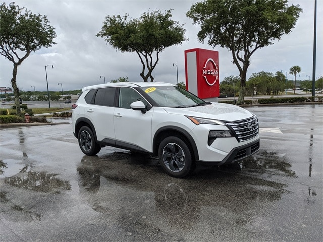 Certified 2025 Nissan Rogue SV with VIN 5N1BT3BA3SC772349 for sale in Leesburg, FL