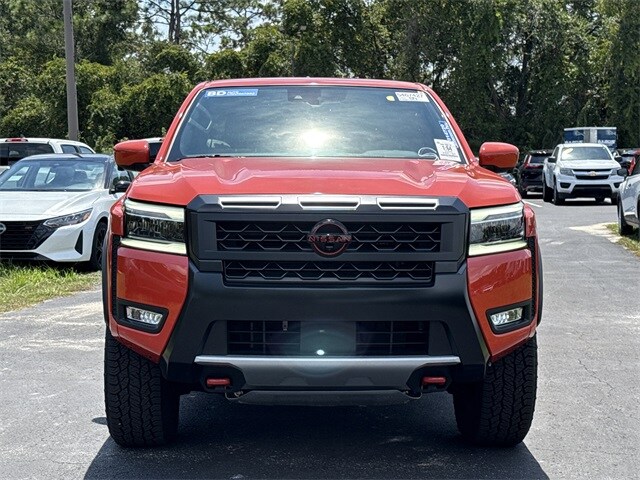 2025 Nissan Frontier PRO-4X photo 3