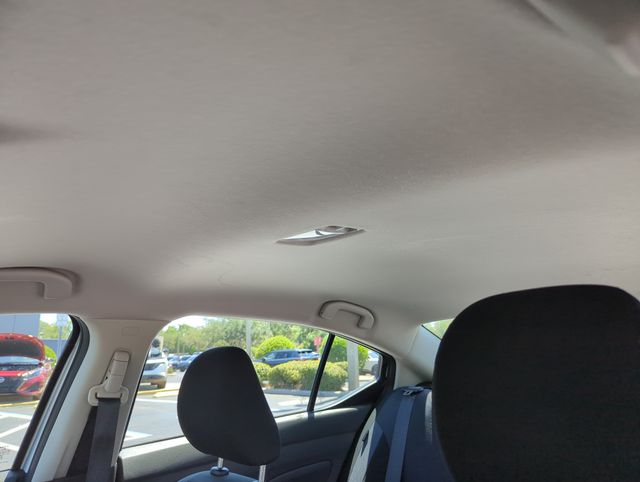 2023 Nissan Versa Sedan SV - Photo 31
