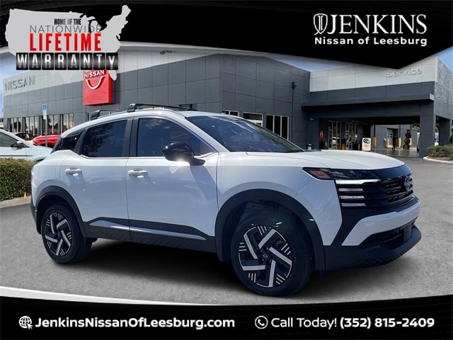 2026 Nissan KICKS SV's photo