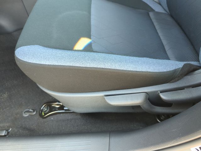 2025 Nissan Versa Sedan SV - Photo 31