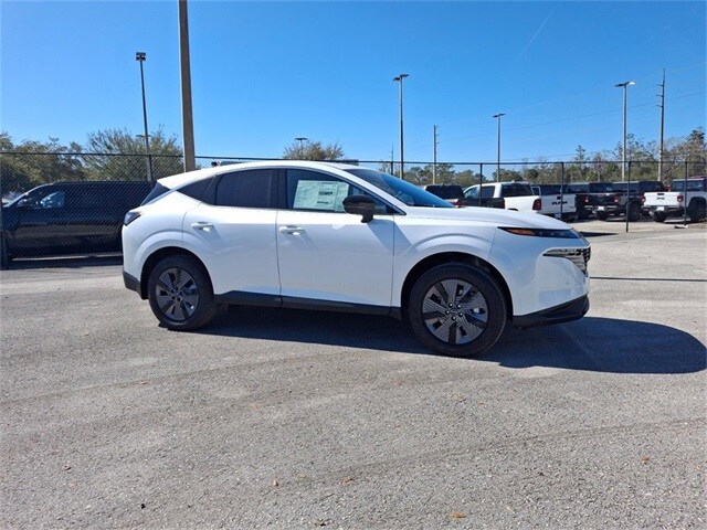 2025 Nissan Murano SL photo 2