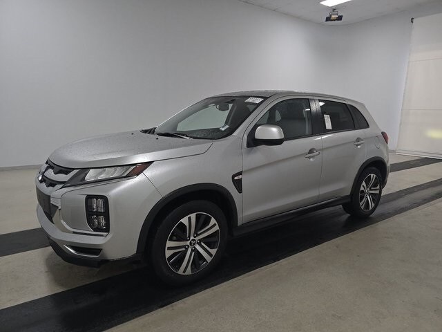 2023 Mitsubishi Outlander Sport ES photo 2