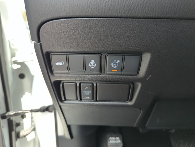 2023 Nissan Armada Platinum - Photo 43