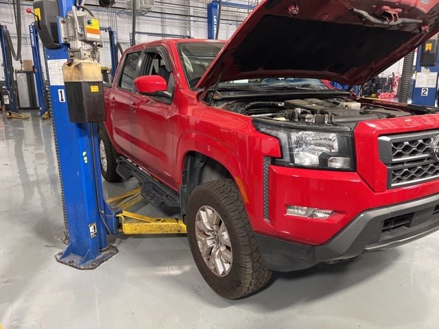 2022 Nissan Frontier SV Crew Cab 4X4 SWB's photo
