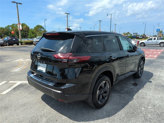 2026 Nissan Rogue SV photo 3