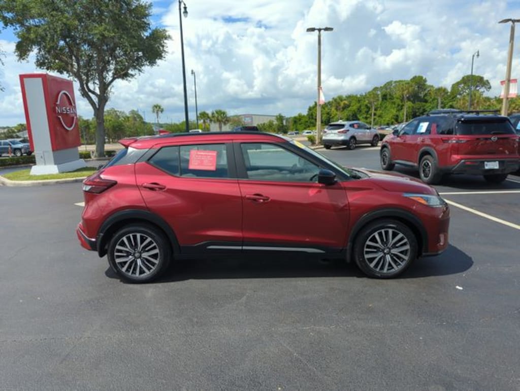 Certified 2021 Nissan Kicks SR SUV
