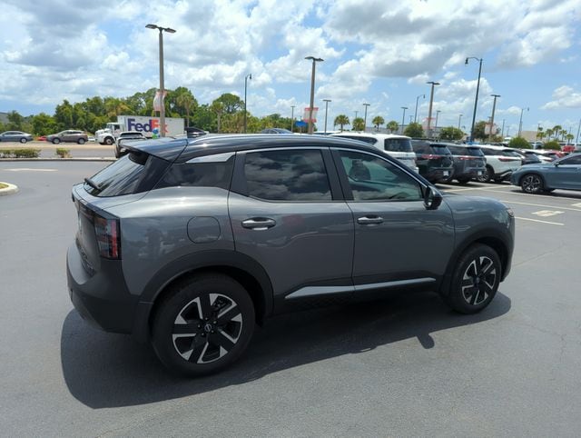 2025 Nissan Kicks SV AWD - Photo 5