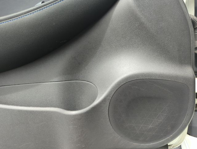 2023 Nissan Leaf S - Photo 31