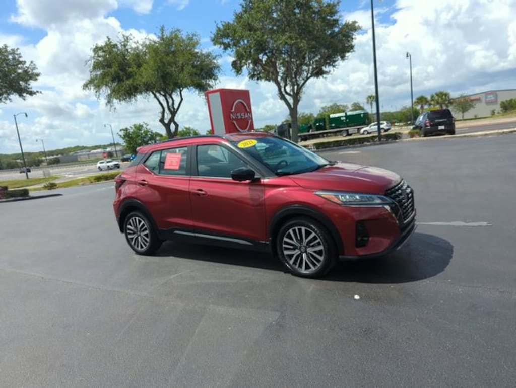 Certified 2021 Nissan Kicks SR SUV