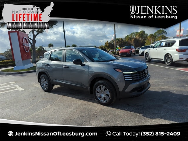 2026 Nissan KICKS S's photo