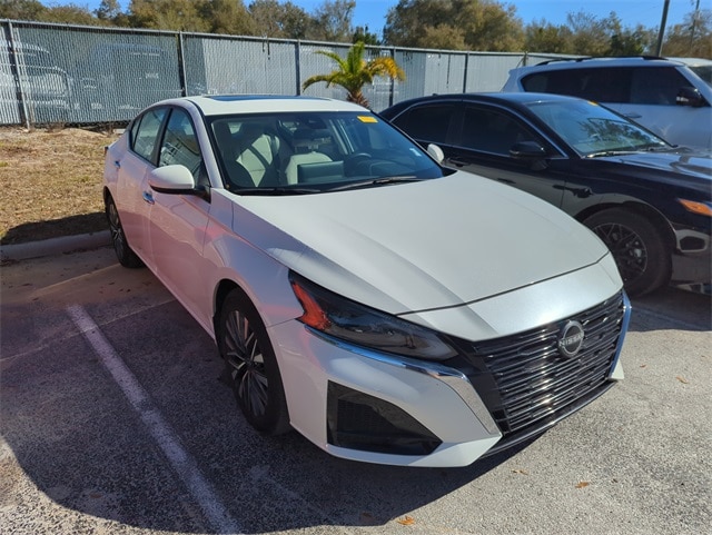 2024 Nissan Altima SV