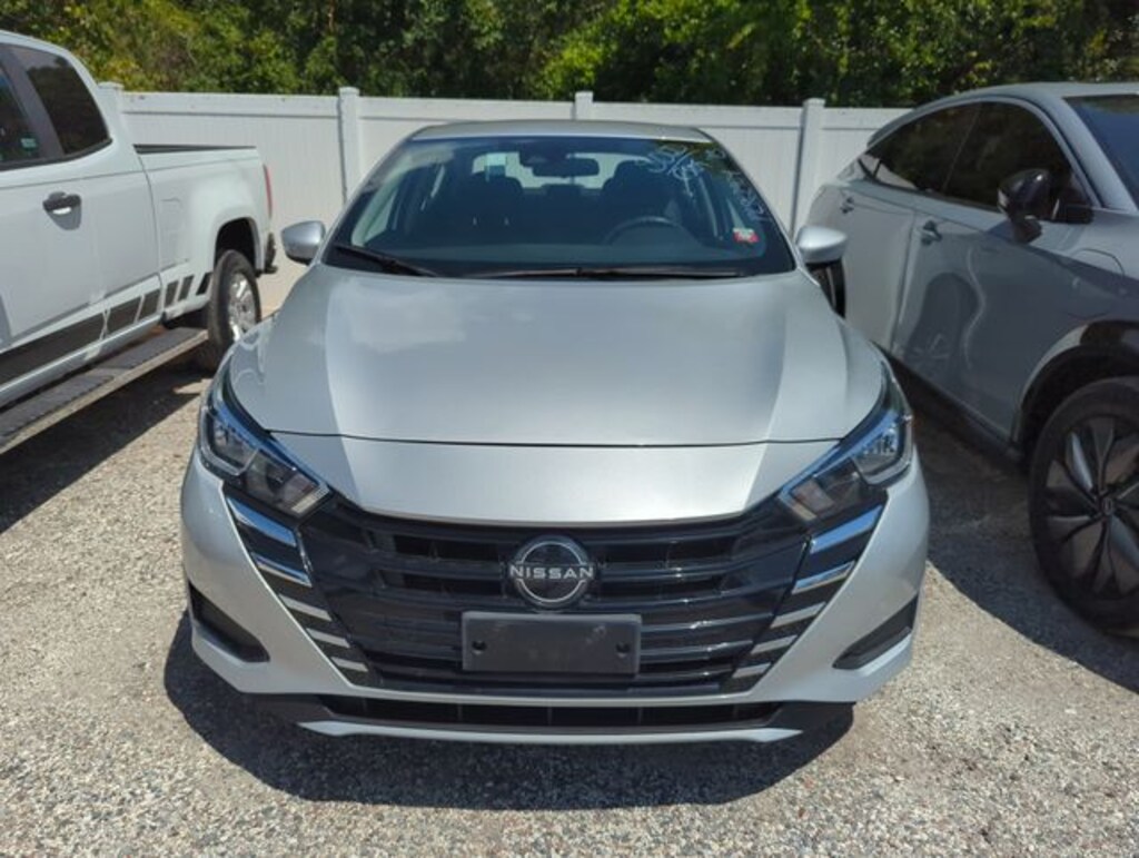 Certified 2023 Nissan Versa 1.6 SV Sedan