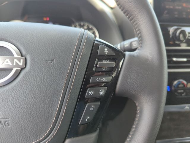 2023 Nissan Armada Platinum - Photo 45