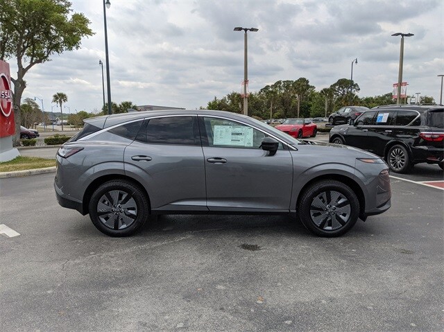 2025 Nissan Murano SL photo 3