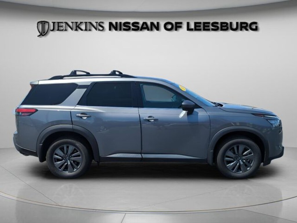 Certified 2024 Nissan Pathfinder SV SUV