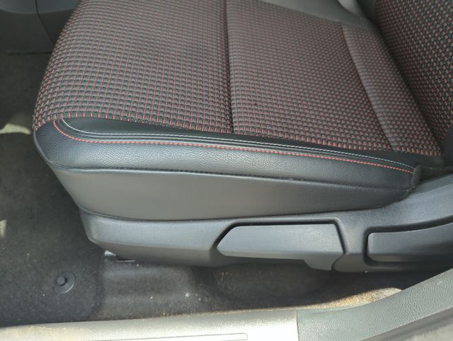 2025 Nissan Kicks SR - Photo 35