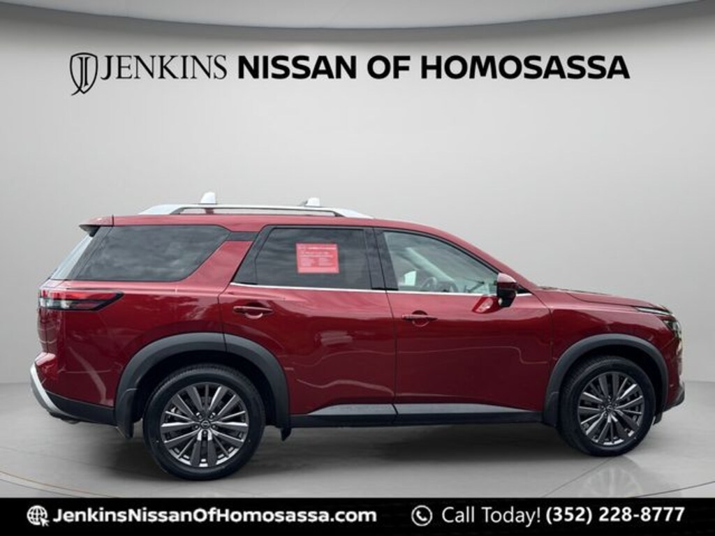 Certified 2023 Nissan Pathfinder SL SUV