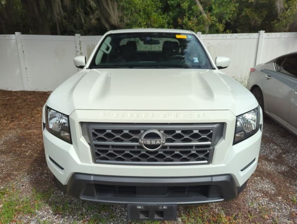 Certified 2022 Nissan Frontier SV Truck Crew Cab