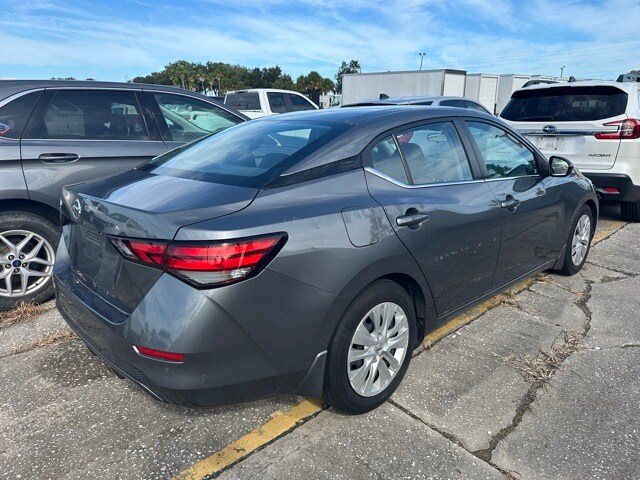 2023 Nissan Sentra S photo 2