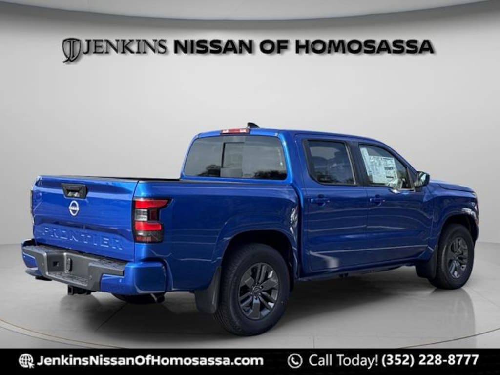 New 2026 Nissan Frontier SV Truck Crew Cab