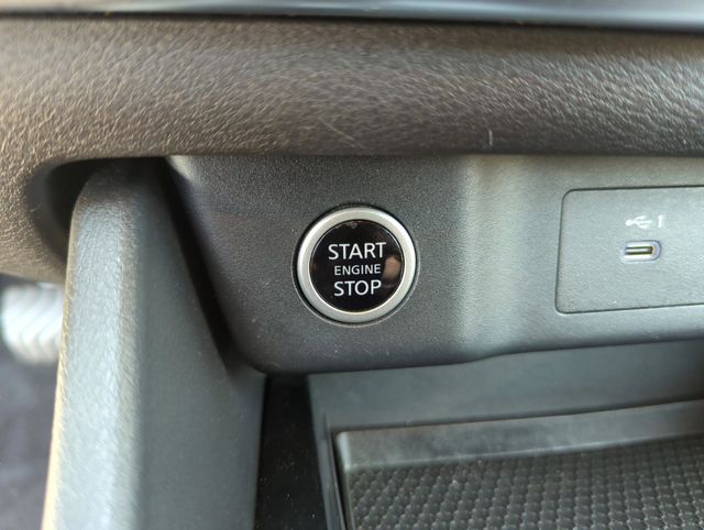 2023 Nissan Rogue SV - Photo 41