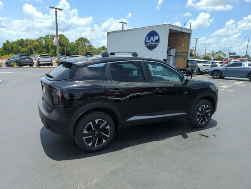 New 2026 Nissan Kicks SV SUV