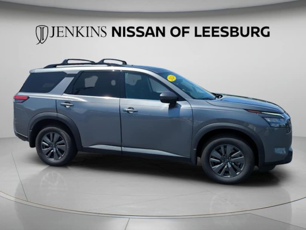 Certified 2024 Nissan Pathfinder SV SUV