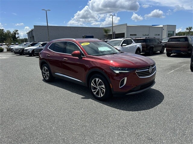 2022 Buick Envision Essence photo 2