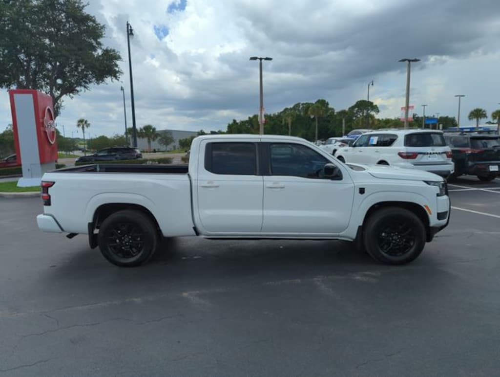 New 2026 Nissan Frontier SV Truck Crew Cab