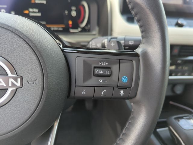 2024 Nissan Rogue SL - Photo 45