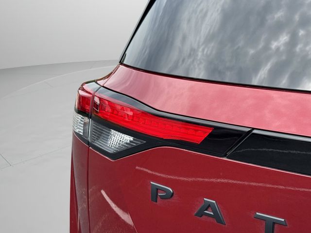 2023 Nissan Pathfinder SL - Photo 49