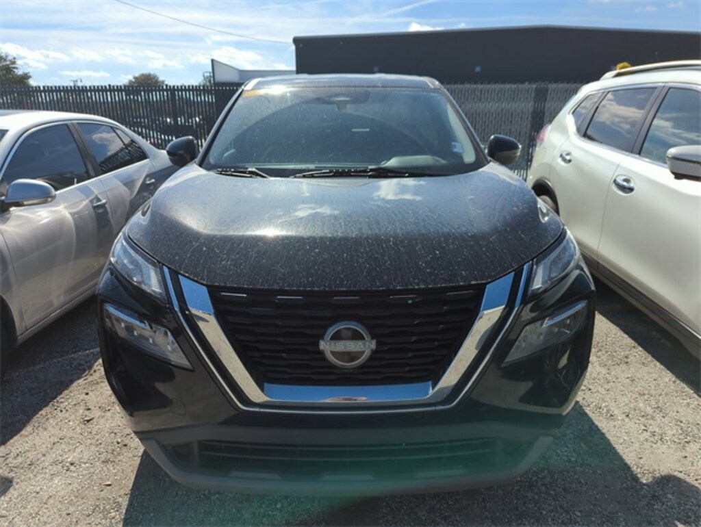 Used 2022 Nissan Rogue SV SUV