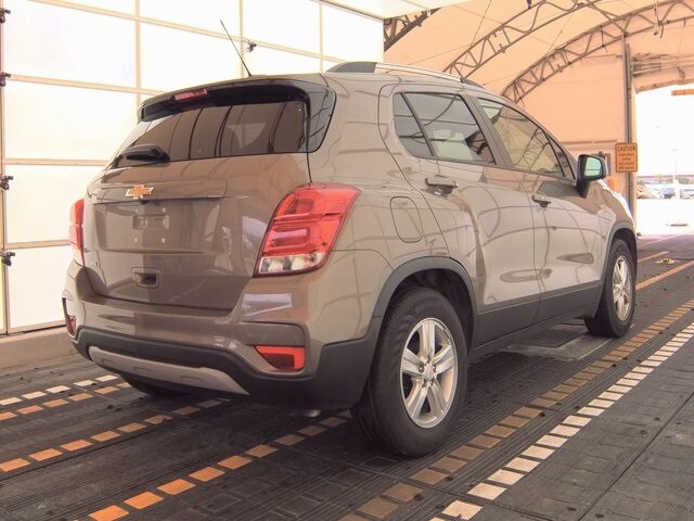 2022 Chevrolet Trax LT photo 3