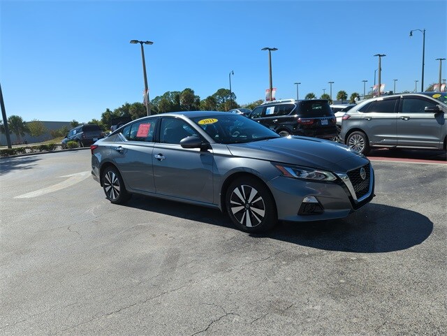 2021 Nissan Altima 2.5 SL photo 2