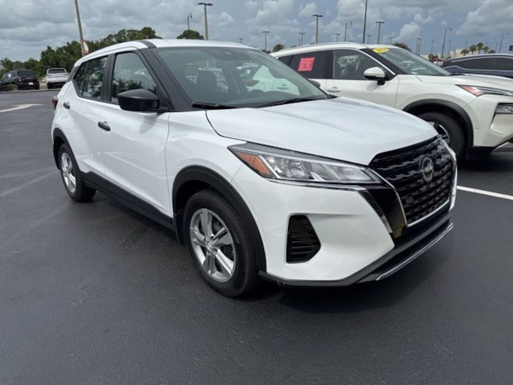 Certified 2025 Nissan Kicks Play S SUV
