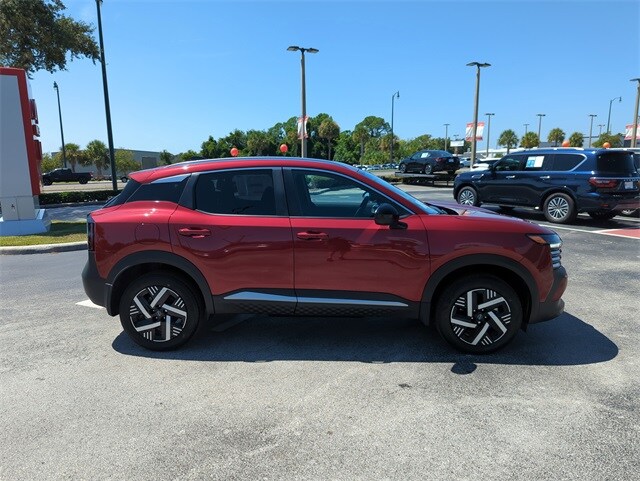 2026 Nissan Kicks SV photo 2