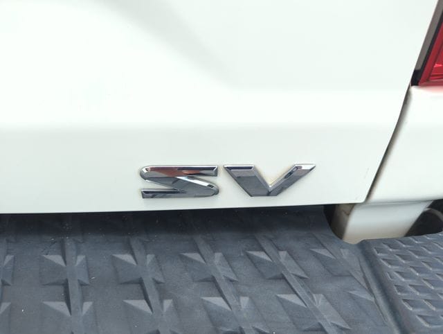 2023 Nissan Titan SV - Photo 21