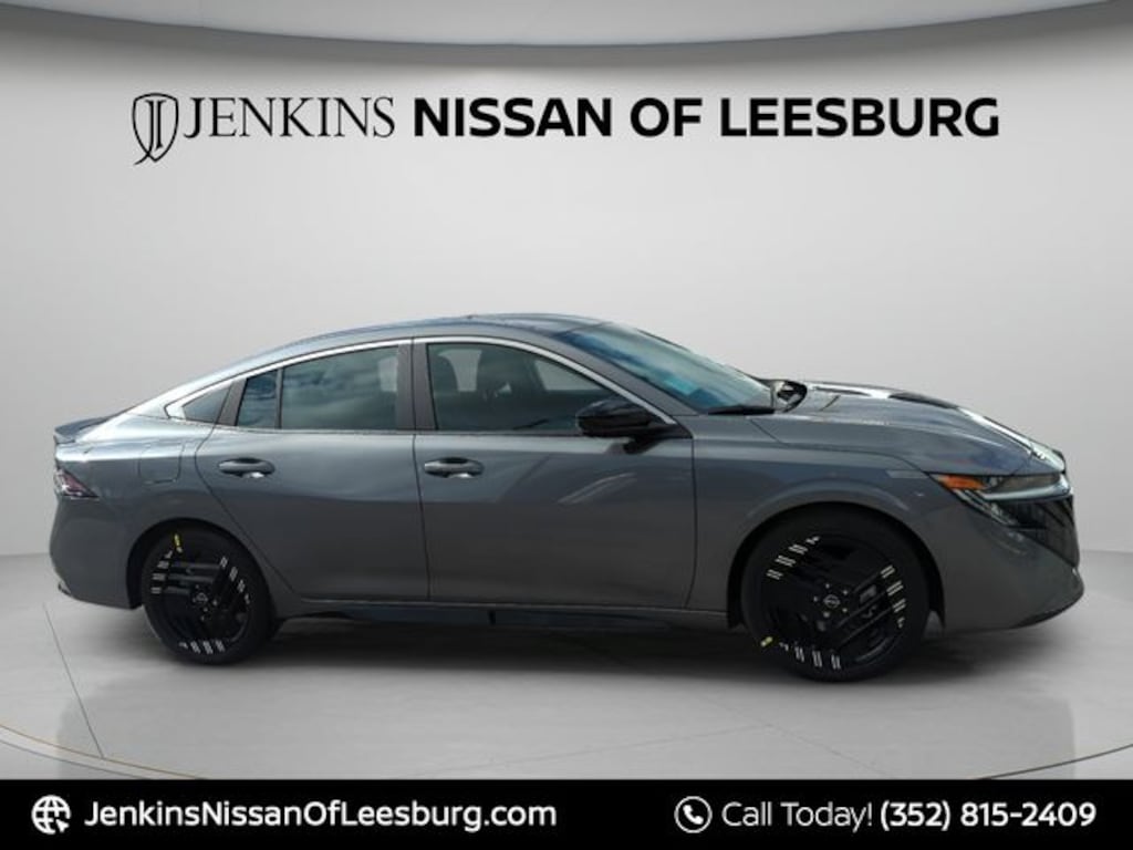 New 2026 Nissan Sentra SR Sedan