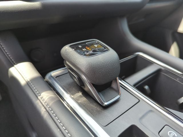 2023 Nissan Pathfinder SL - Photo 42