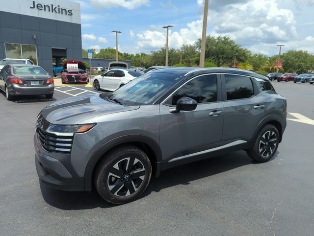 2025 Nissan Kicks SV AWD - Photo 13
