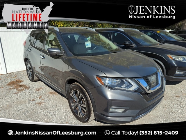 2017 Nissan Rogue SL