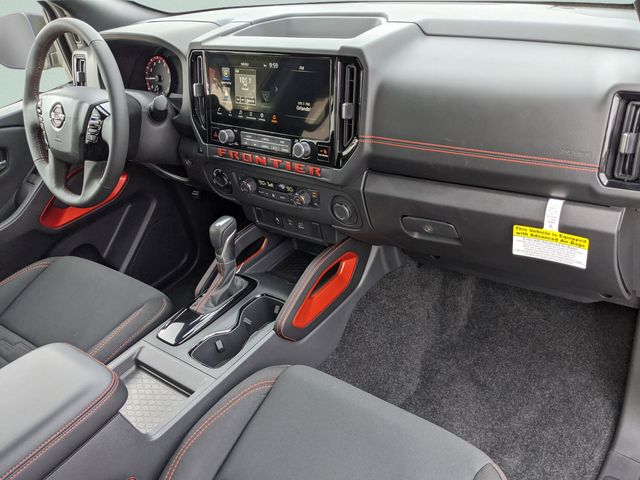 2025 Nissan Frontier PRO-4X - Photo 13