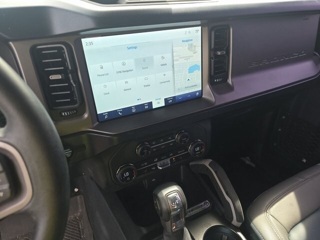 2023 Ford Bronco Outer Banks photo 3