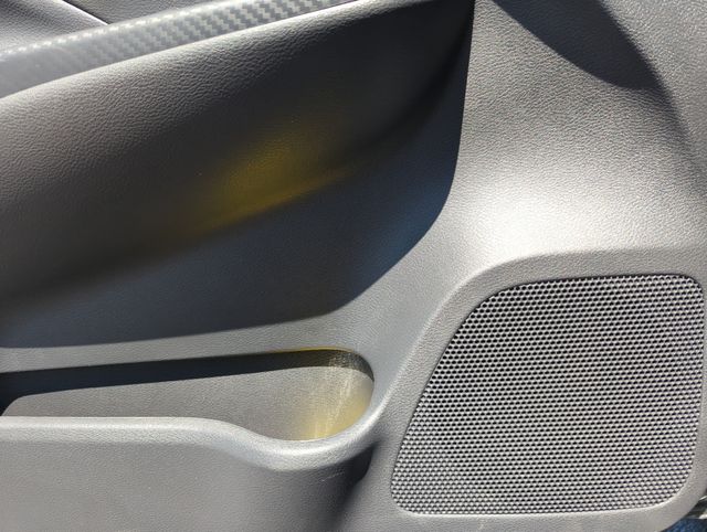 2025 Nissan Versa Sedan SV - Photo 30