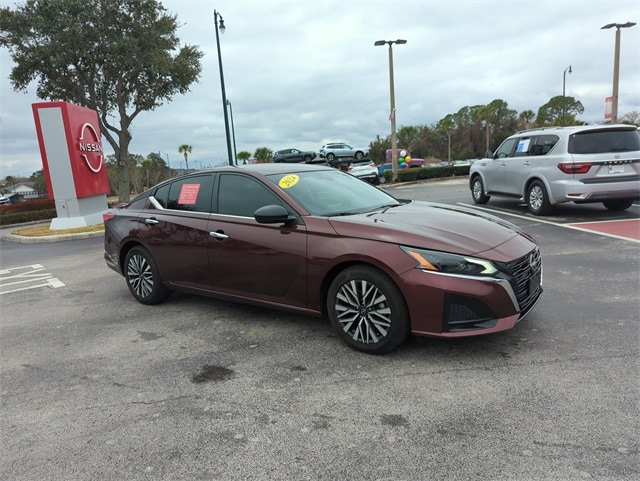 2024 Nissan Altima SV