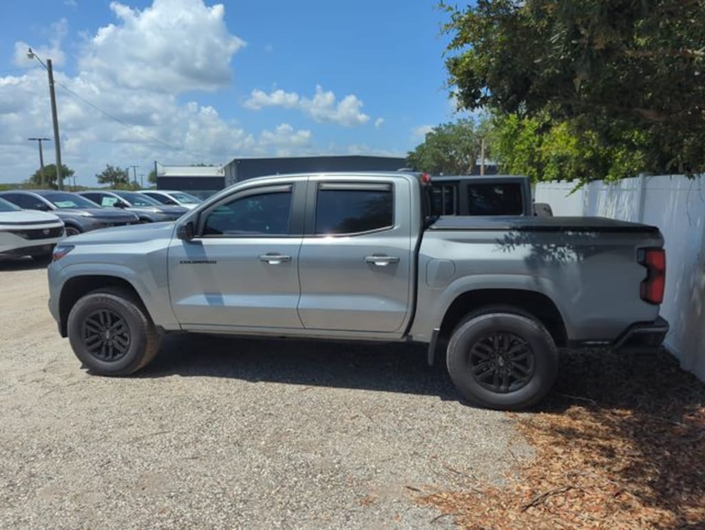Used 2024 Chevrolet Colorado LT Truck Crew Cab